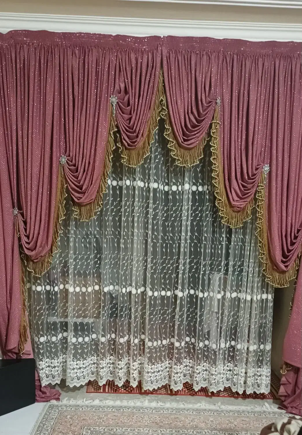 پرده|پرده، رانر، رومیزی|کرج, شاهین‌ویلا|دیوار