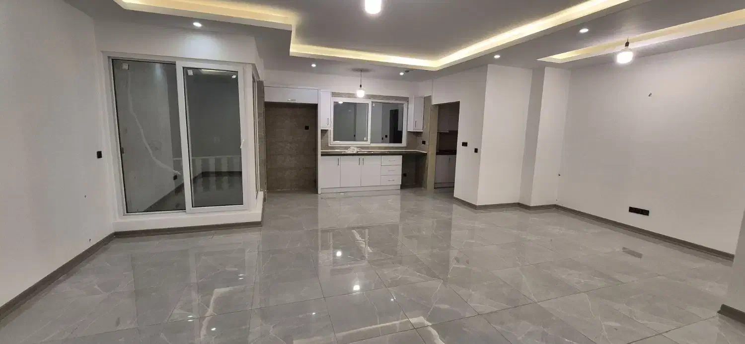 ۱۴۰متر کلید نخورده *۳ خواب *حوالی قدرتی همافران|فروش آپارتمان|نوشهر, |دیوار