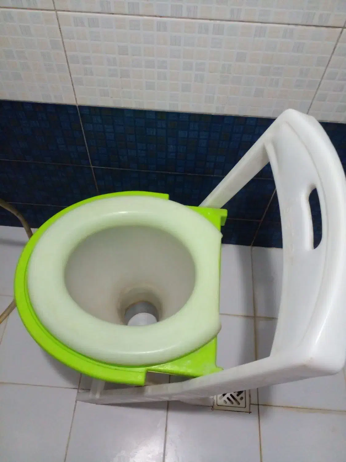 توالت فرنگی سیار .در حدنو۵۰۰ تومان|لوازم سرویس بهداشتی|رشت, اسماعیل آباد|دیوار