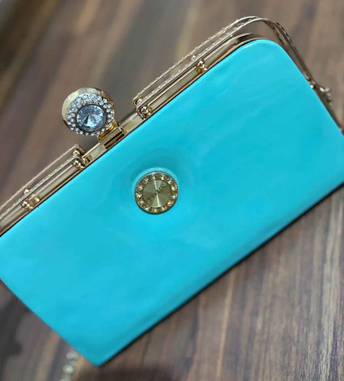 کیف|کیف، کفش، کمربند|هشتگرد, هشتگرد قدیم|دیوار