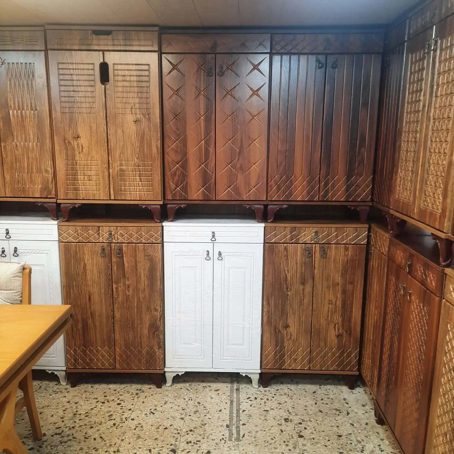 جاکفشی دو درب|جاکفشی، کمد، دراور|رشت, آزادگان|دیوار