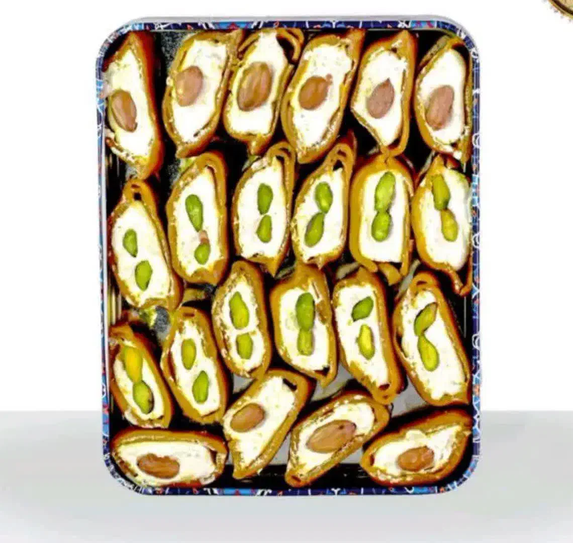 سوغات قم|خوردنی و آشامیدنی|قم, چهار امامزاده|دیوار