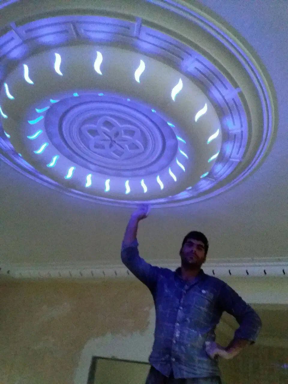 گچ کار گچکاری سفید کاری(گچبری دلفان)|خدمات پیشه و مهارت|الشتر, |دیوار