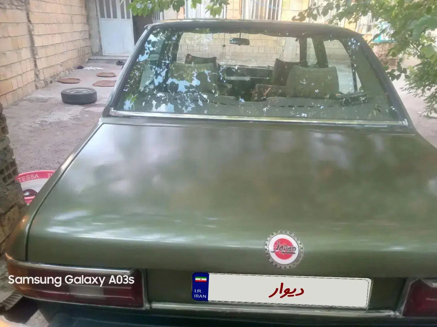 بی ام و ۵۱۸|خودرو کلاسیک|پرند, فاز ۵|دیوار