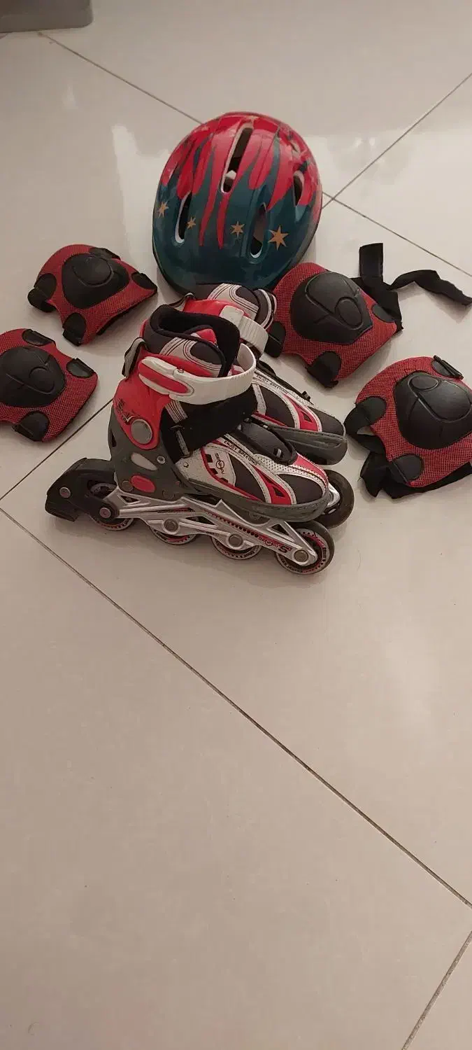 کفش اسکیت|دوچرخه، اسکیت، اسکوتر|تهران, کوهک|دیوار