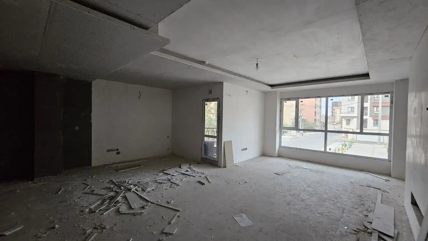 ۱۰۰ متر ویو فضای سبز دیبا ۱۳ ساختمان سارا ۷|فروش آپارتمان|کاشان, صنعت|دیوار