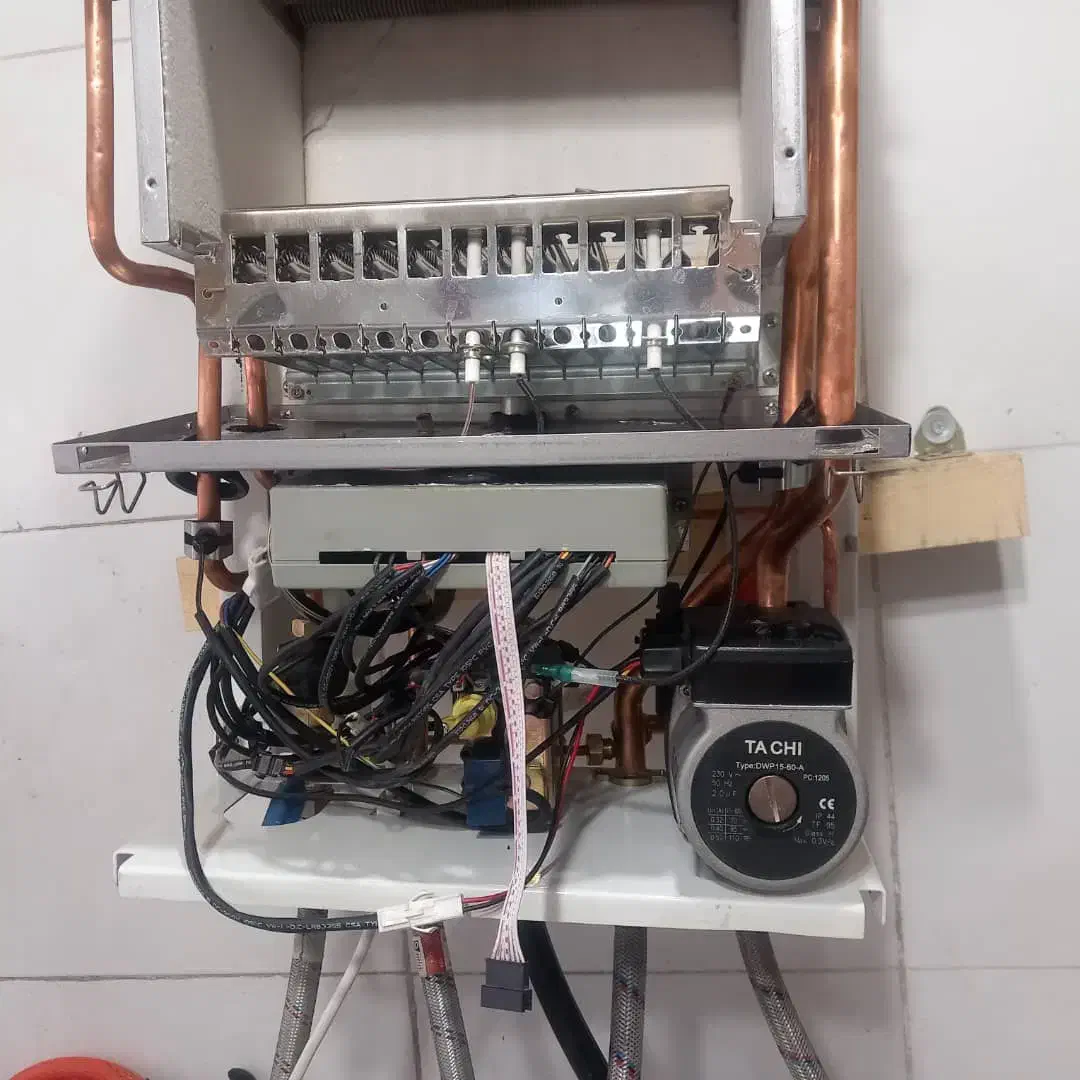 تعمیرات تخصصی پکیج|خدمات پیشه و مهارت|نقده, |دیوار