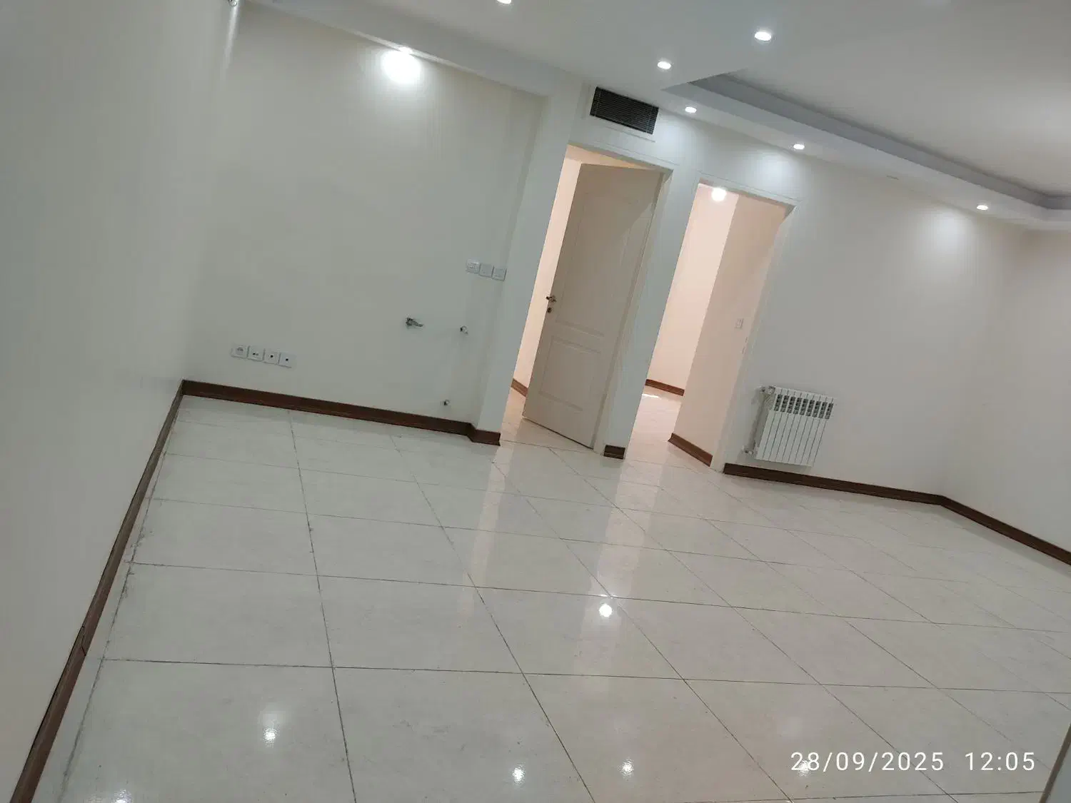 فروش آپارتمان ۸۲ متری ۲ خوابه در سازمان برنامه|فروش آپارتمان|تهران, سازمان برنامه شمالی|دیوار