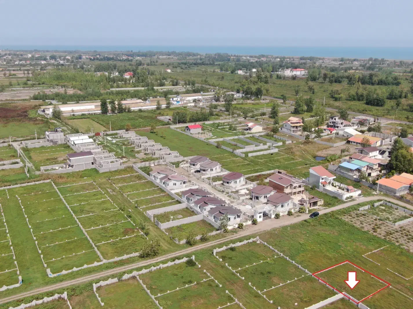 زمین قواره کوچیک با نامه مستثنیات|فروش زمین و ملک کلنگی|سنگر, |دیوار