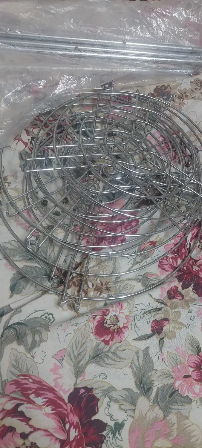 استند قابلمه 6طبقه|آب‌چکان و نظم‌دهنده ظروف|اصفهان, فروردین|دیوار