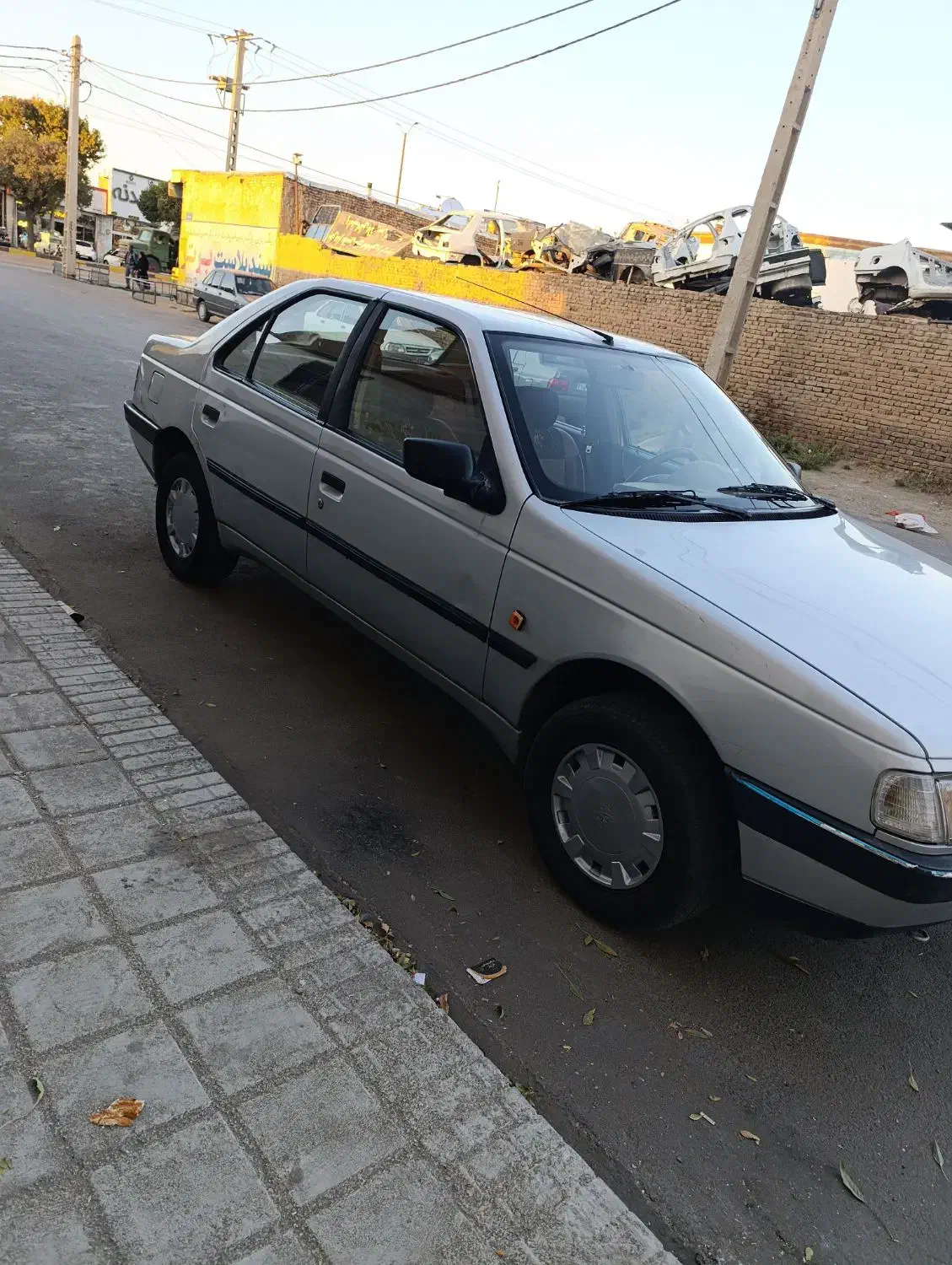 پژو 405 جی ال ایکس (GLX)، مدل ۱۳۹۴|خودرو سواری و وانت|ملایر, |دیوار