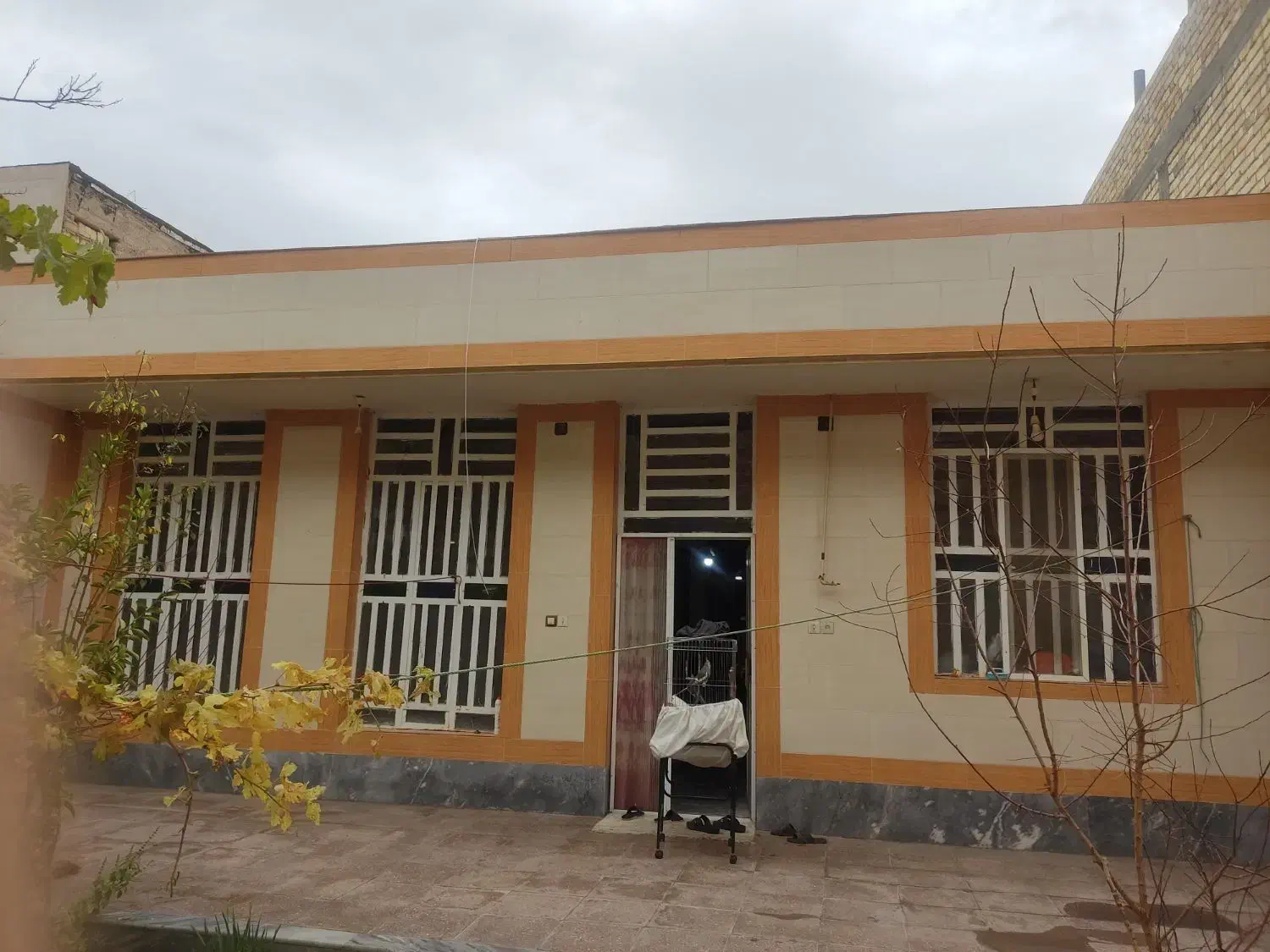 خانه فروشی|فروش خانه و ویلا|مرودشت, استادیوم|دیوار