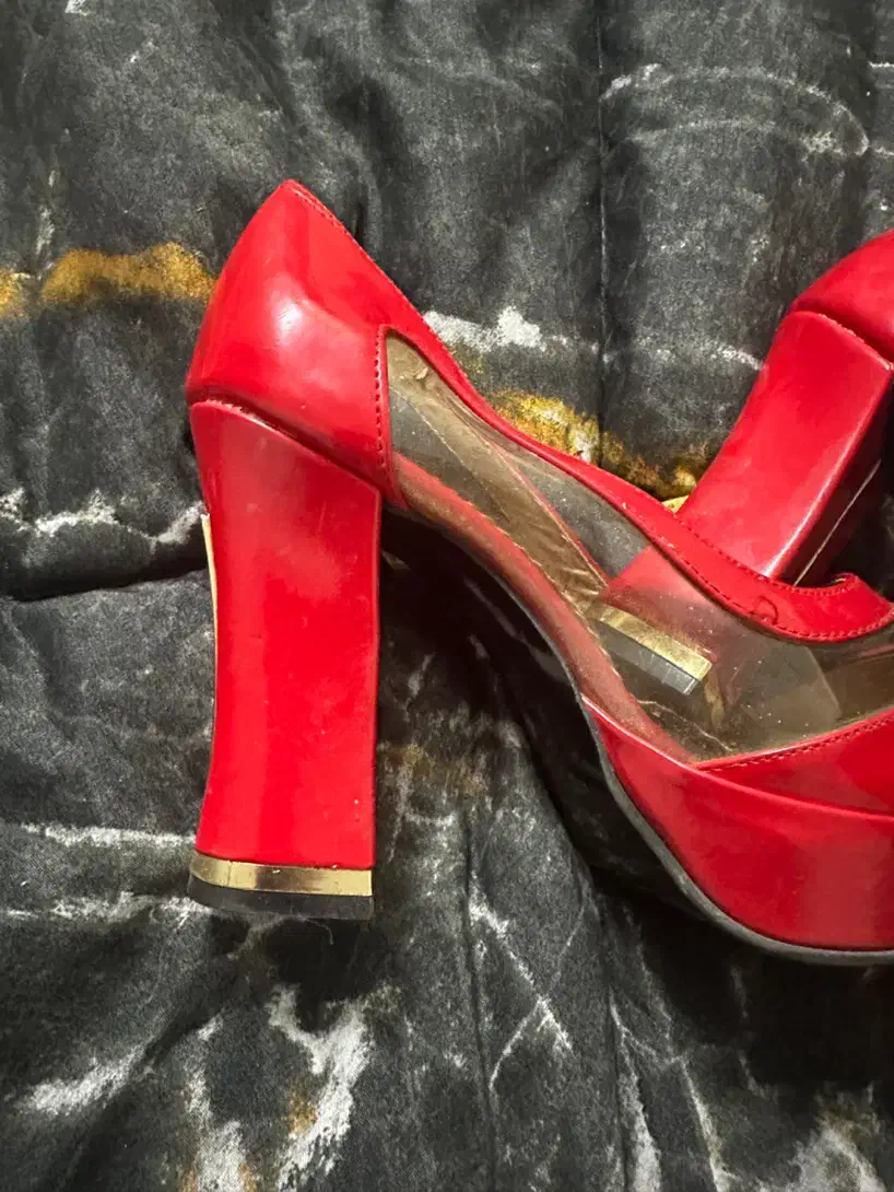 کفش|کیف، کفش، کمربند|مشهد, کارگران|دیوار