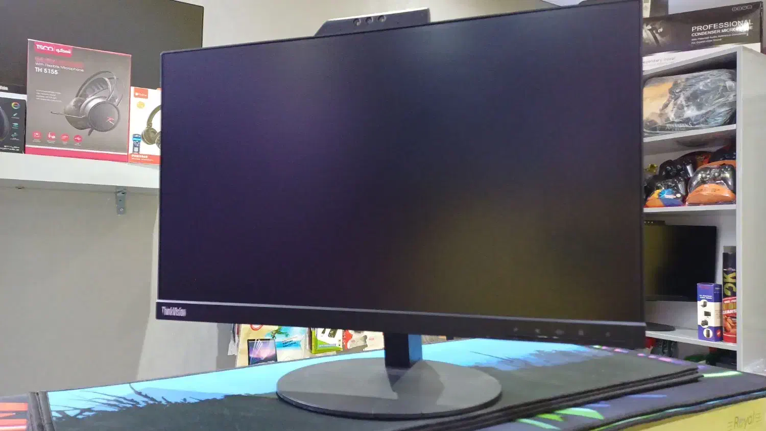 فروش مانیتورهای استوک و کارکرده با بهترین قیمت|قطعات و لوازم جانبی رایانه|خرمآباد, |دیوار