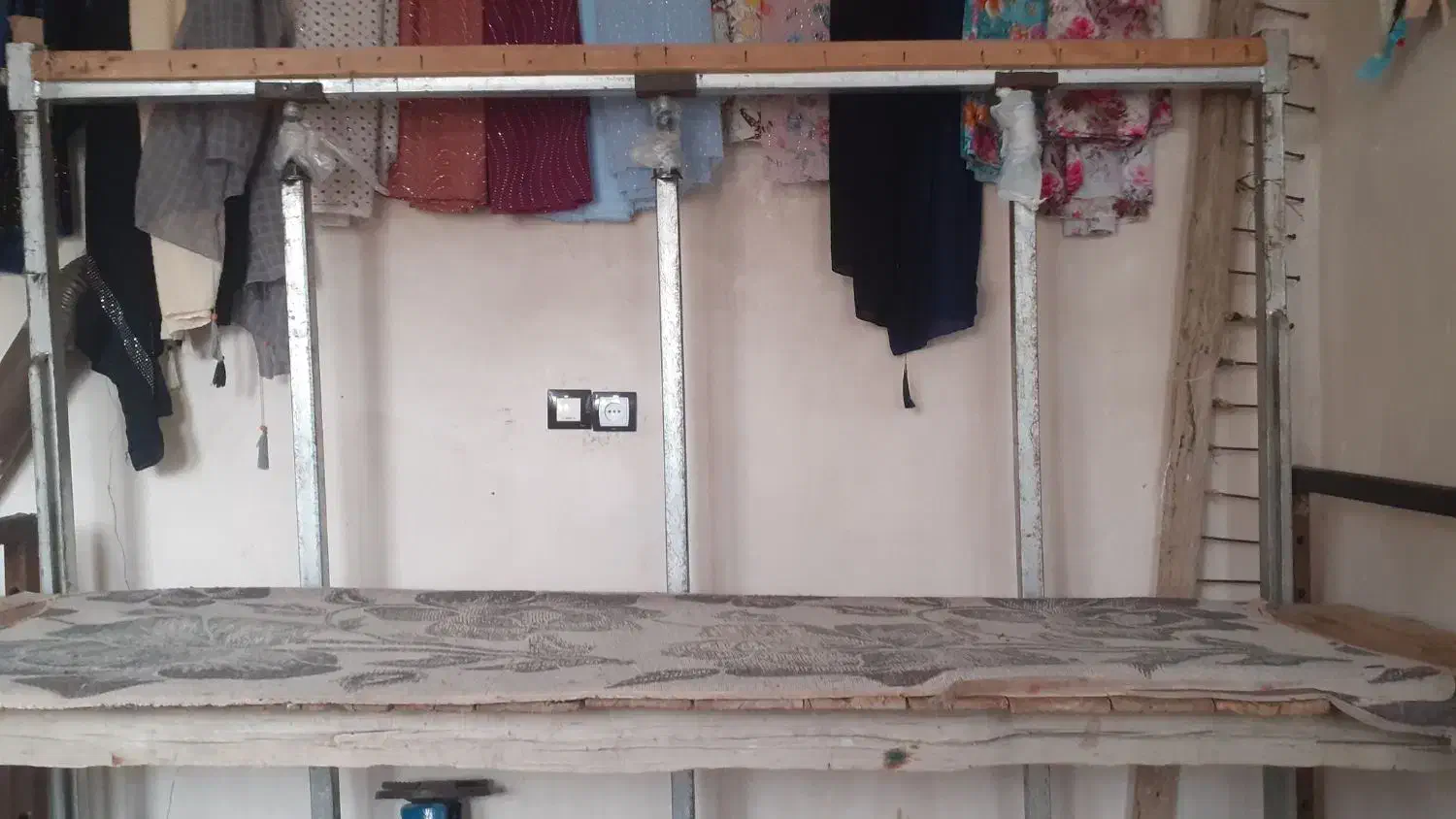 دستگاه قالی|لوازم خیاطی و بافتنی|فیرورق, |دیوار