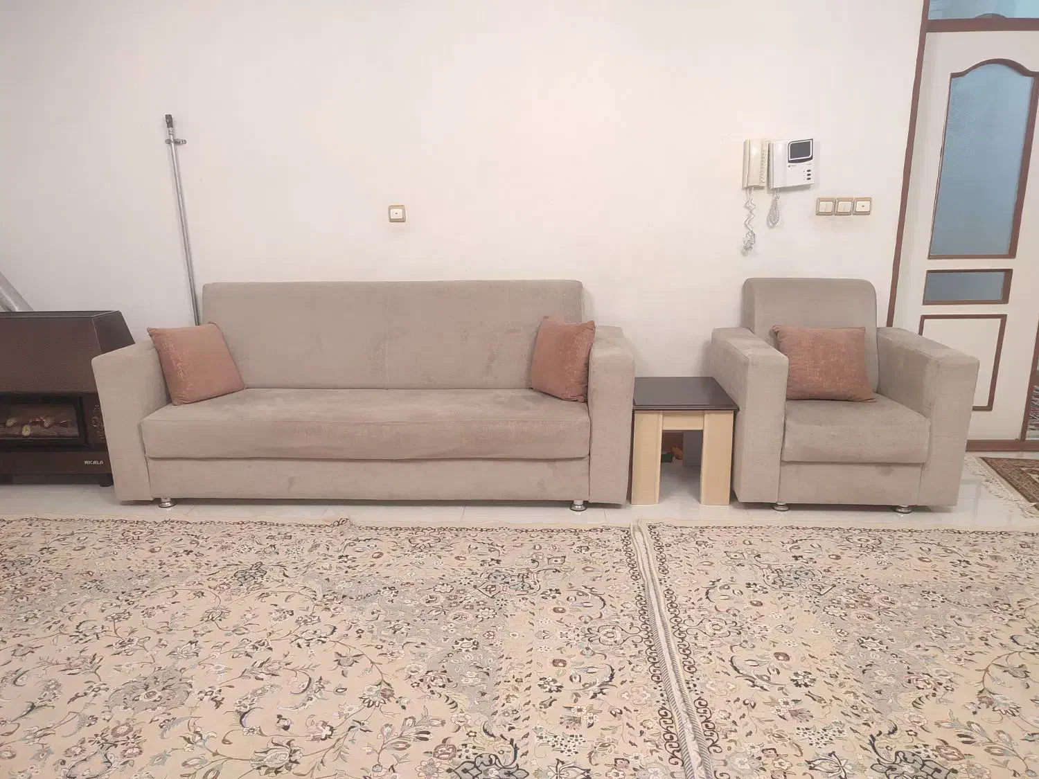 مبل ۱۱نفری|مبلمان خانگی و میز عسلی|مهاباد (آذربایجان غربی), |دیوار