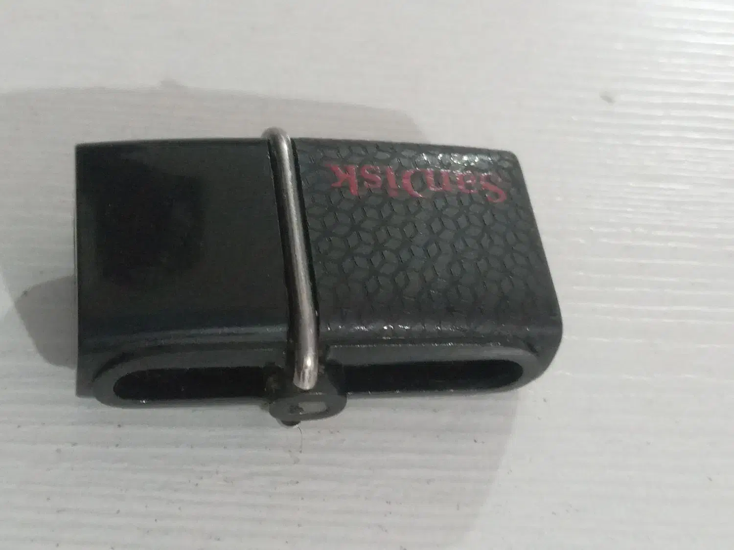 فلش ۱۶ همراه اوتچی|لوازم جانبی موبایل و تبلت|اسدآباد, |دیوار