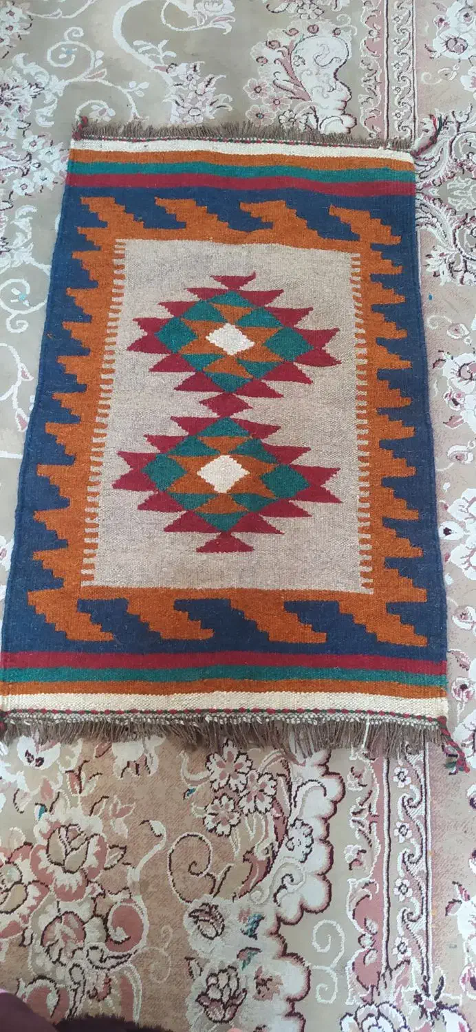 پادری سنتی|پادری|لردگان, |دیوار