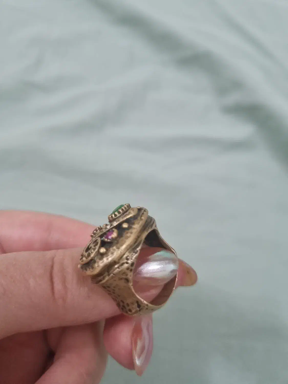 انگشتر عتیقه و قیمتی|کلکسیون اشیاء عتیقه|آسارا, |دیوار