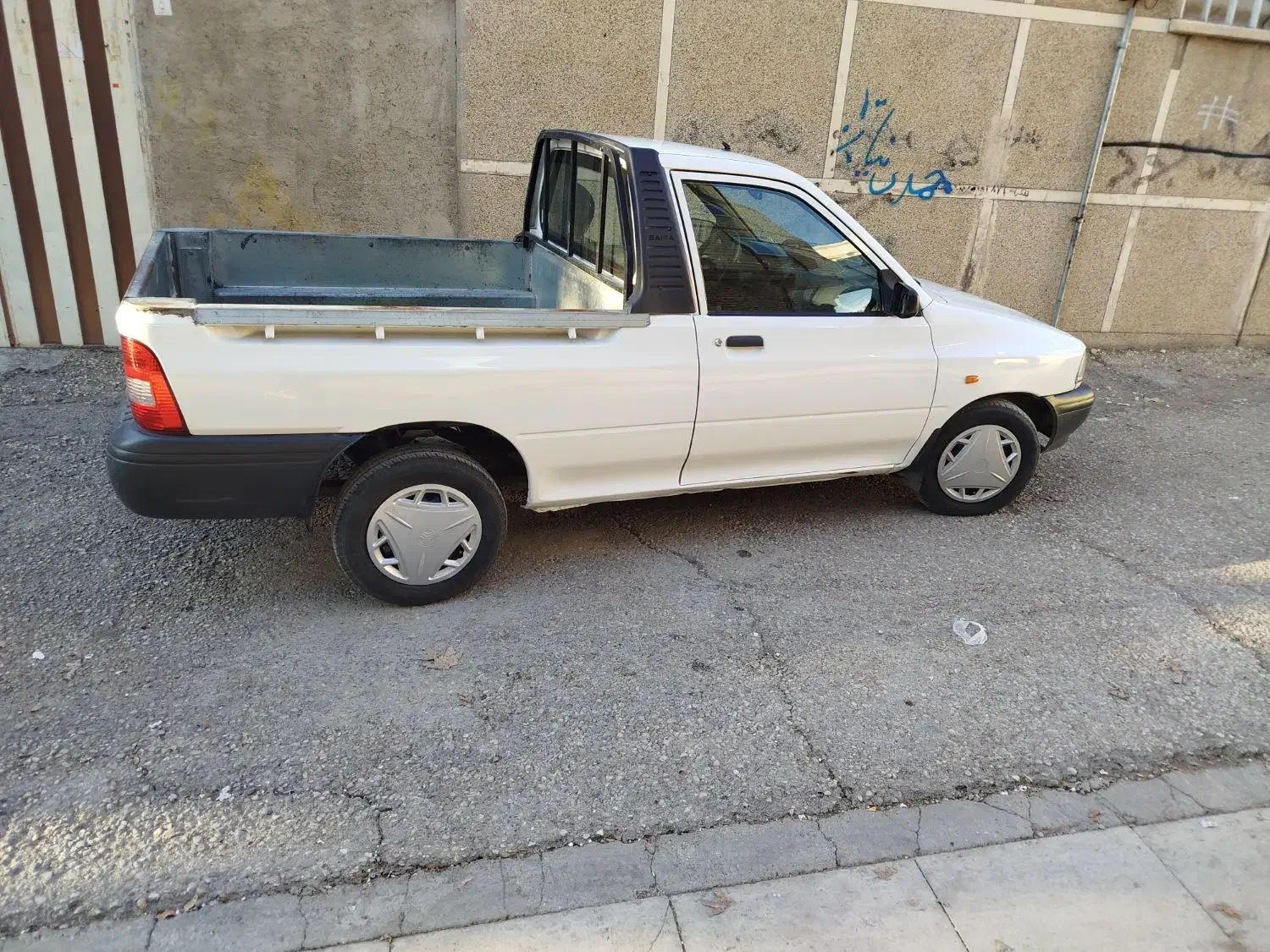 وانت پراید|خودرو سواری و وانت|خرم‌آباد, |دیوار