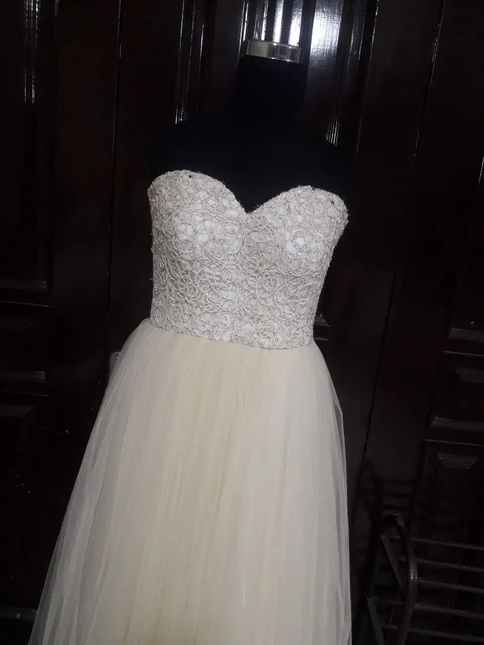 پیراهن نامزدی/عقد/فرمالیته|لباس|قم, نیروگاه|دیوار