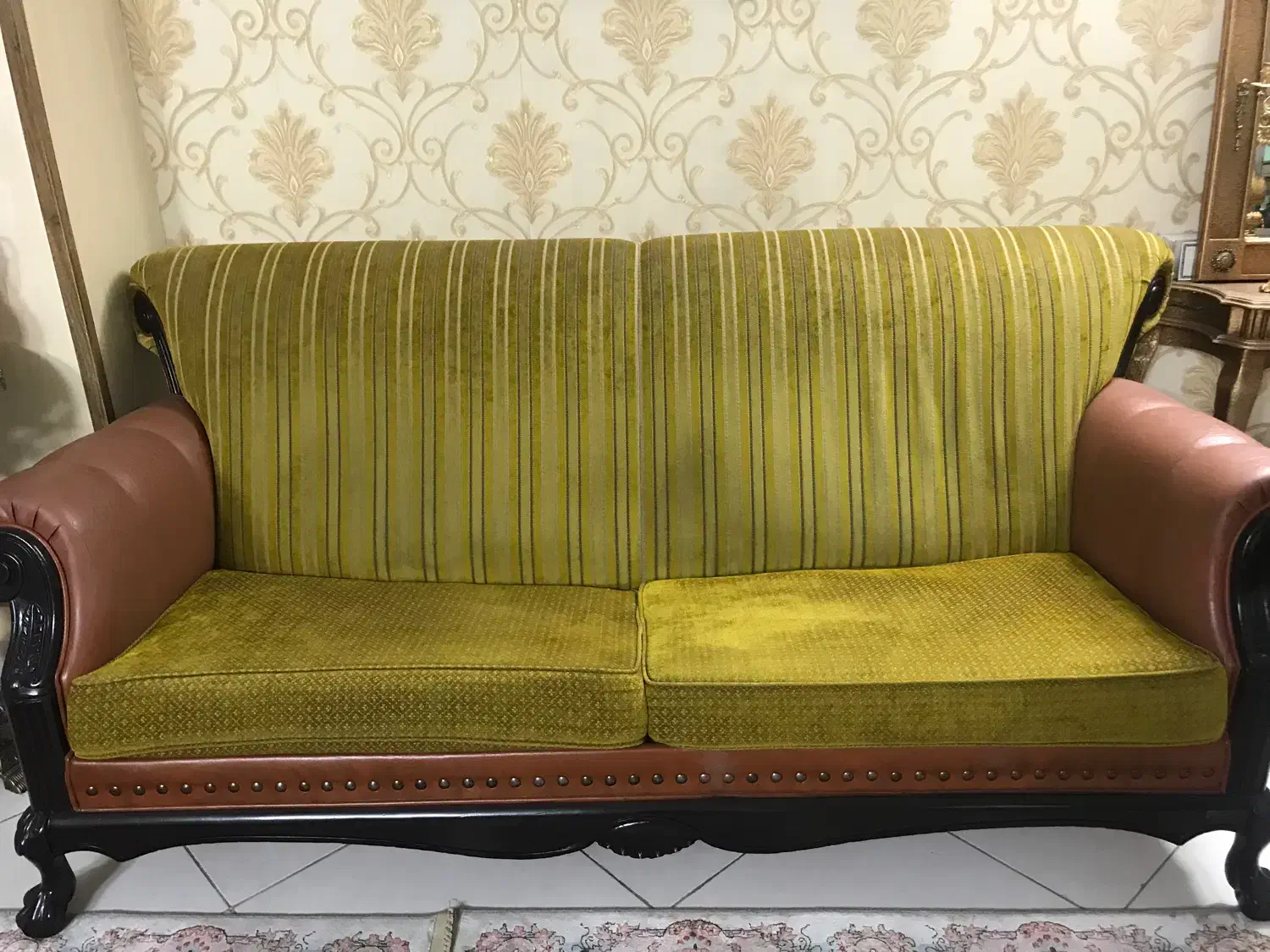 کاناپه تک|مبلمان خانگی و میز عسلی|ری, دیلمان|دیوار