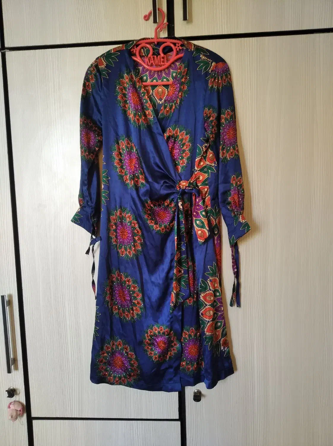 شومیز|لباس|ایلام, |دیوار