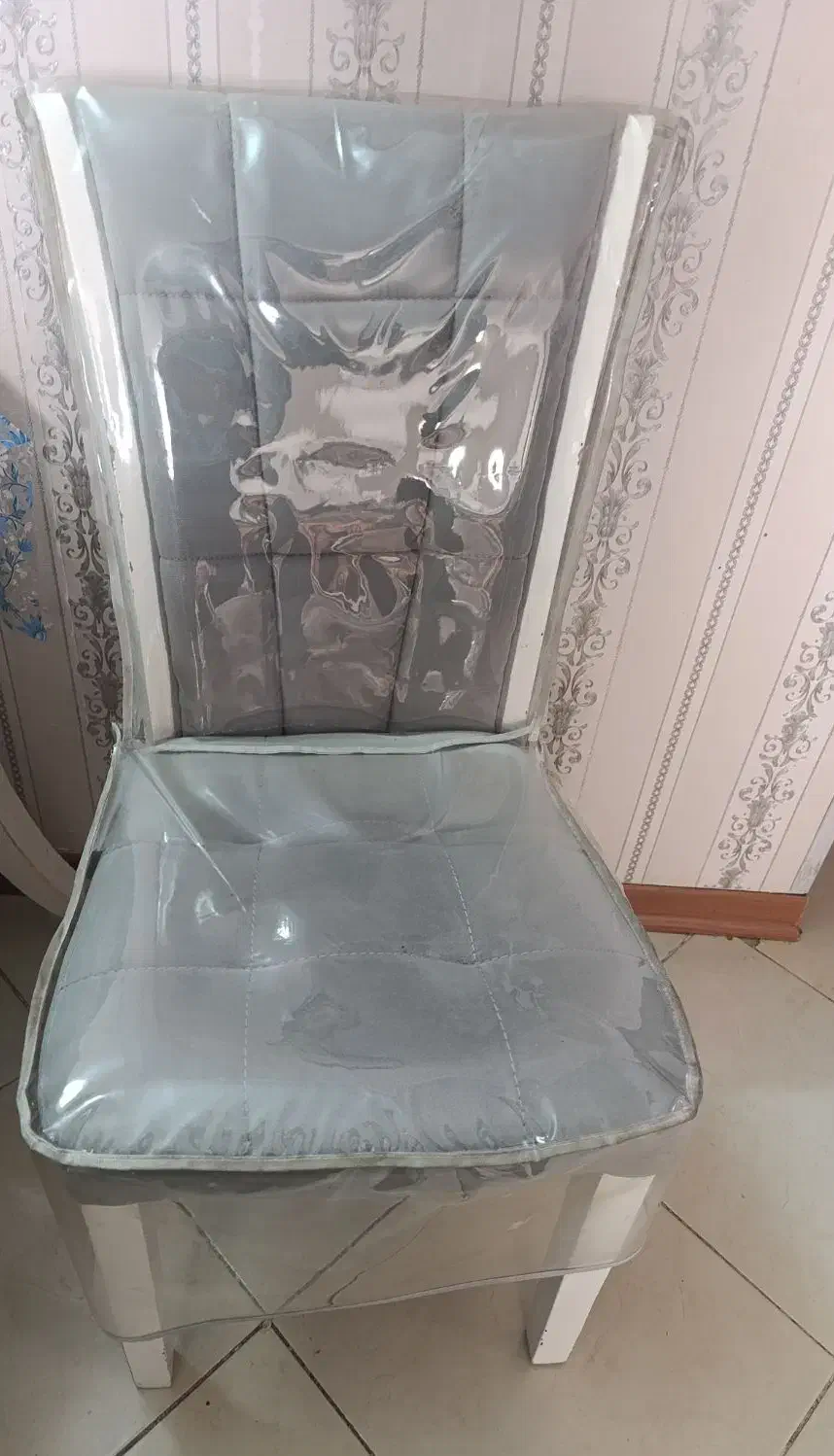 میز ناهارخوری 4نفره|میز و صندلی غذاخوری|اصفهان, بهارستان|دیوار