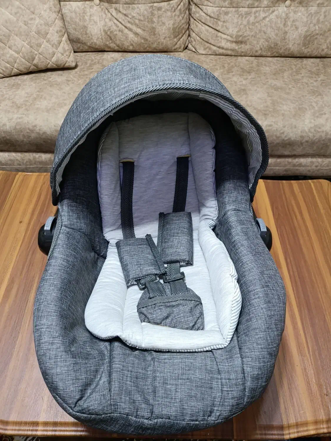 کریر نو مارک چیکو اصل|کالسکه و لوازم جانبی|امیدیه, |دیوار