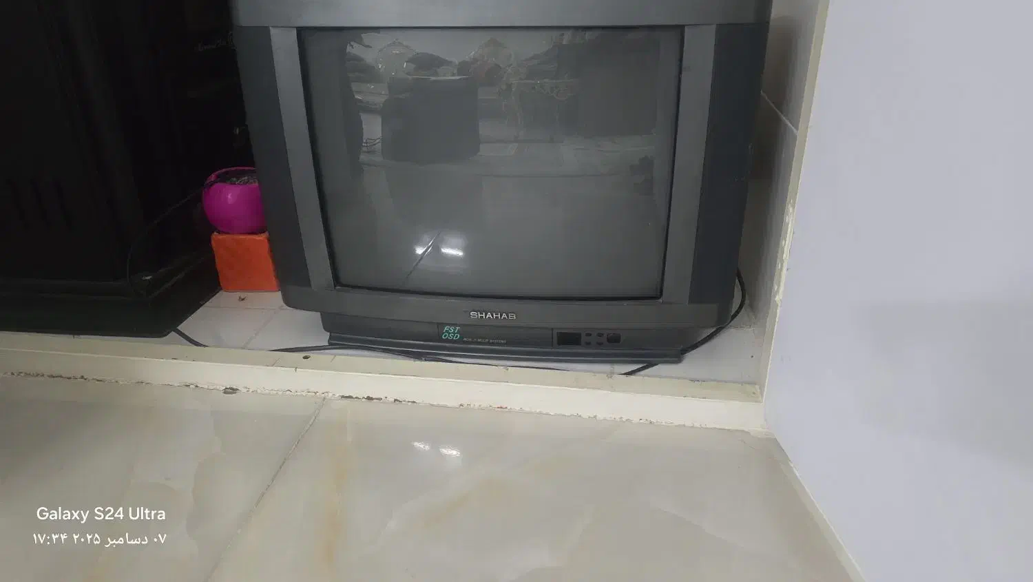 تلوزیون|تلویزیون و پروژکتور|کاشان, زیدی|دیوار