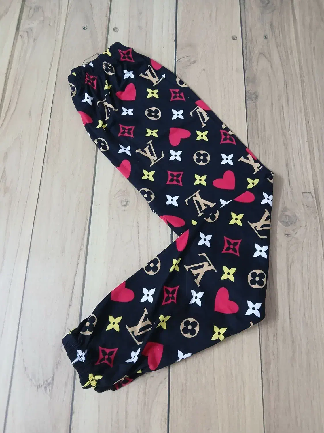 شلوار بچگانه|کفش و لباس بچه|قم, شهرک امام حسن|دیوار