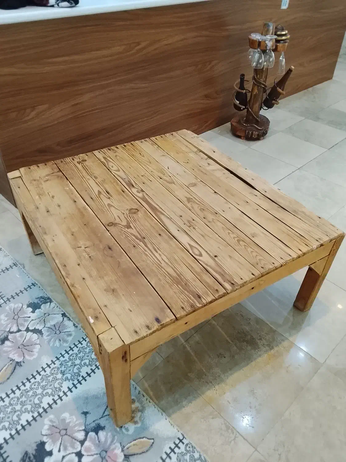 کرسی|میز و صندلی غذاخوری|قم, نیروگاه|دیوار