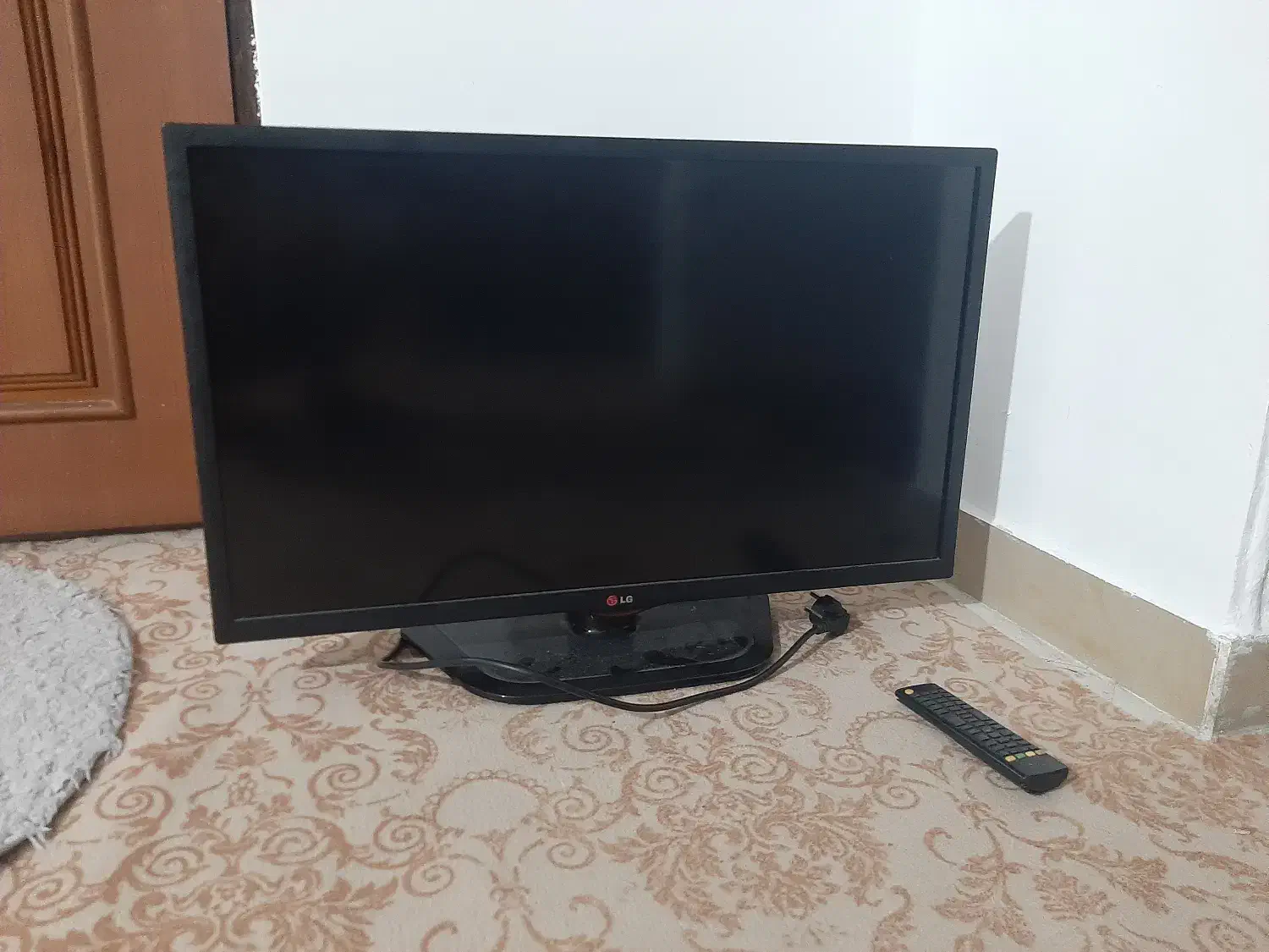 تلویزیونLED LG|تلویزیون و پروژکتور|بندر انزلی, جهانگانی|دیوار