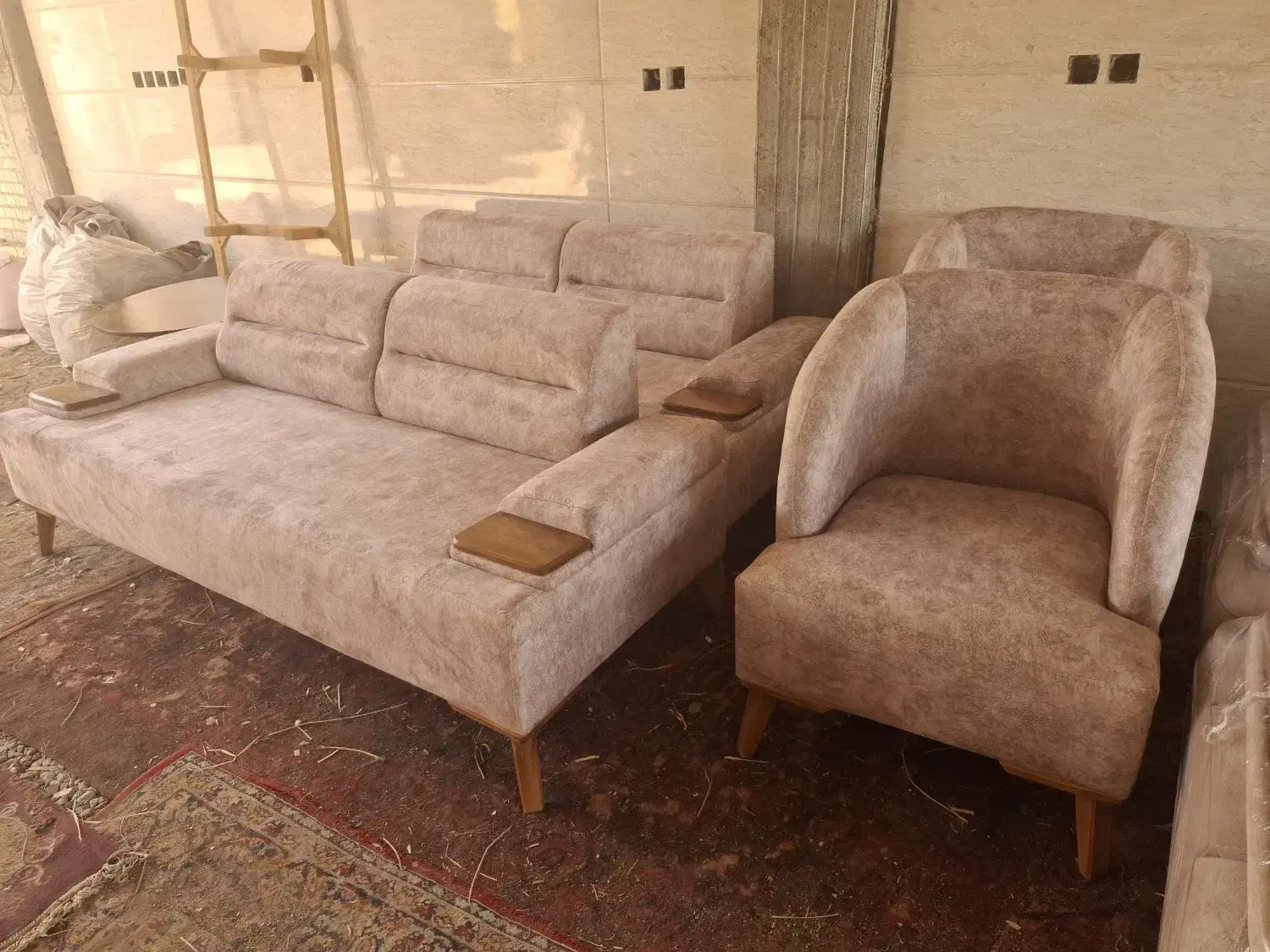 مبل ۸ نفره .نو .رنگ بندی به سلیقه مشتری|مبلمان خانگی و میز عسلی|آق قلا, |دیوار