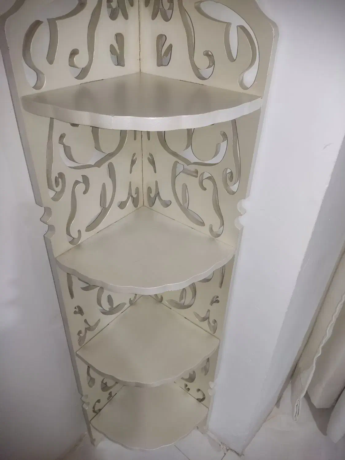 شلف گلدون|کتابخانه، شلف، قفسههای دیواری|کرج, حصارک پایین|دیوار