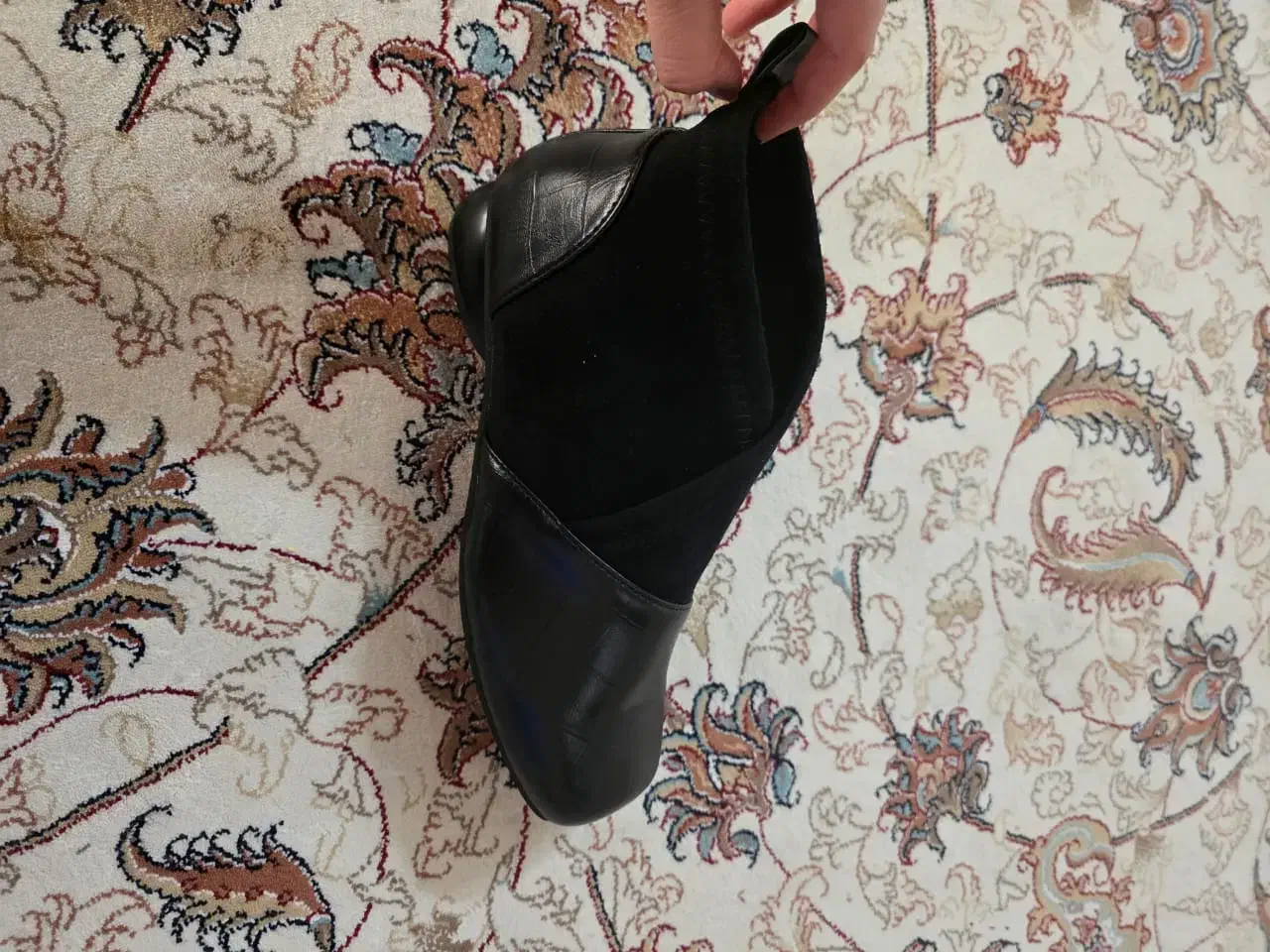 کفش|کیف، کفش، کمربند|اصفهان, شهریار|دیوار