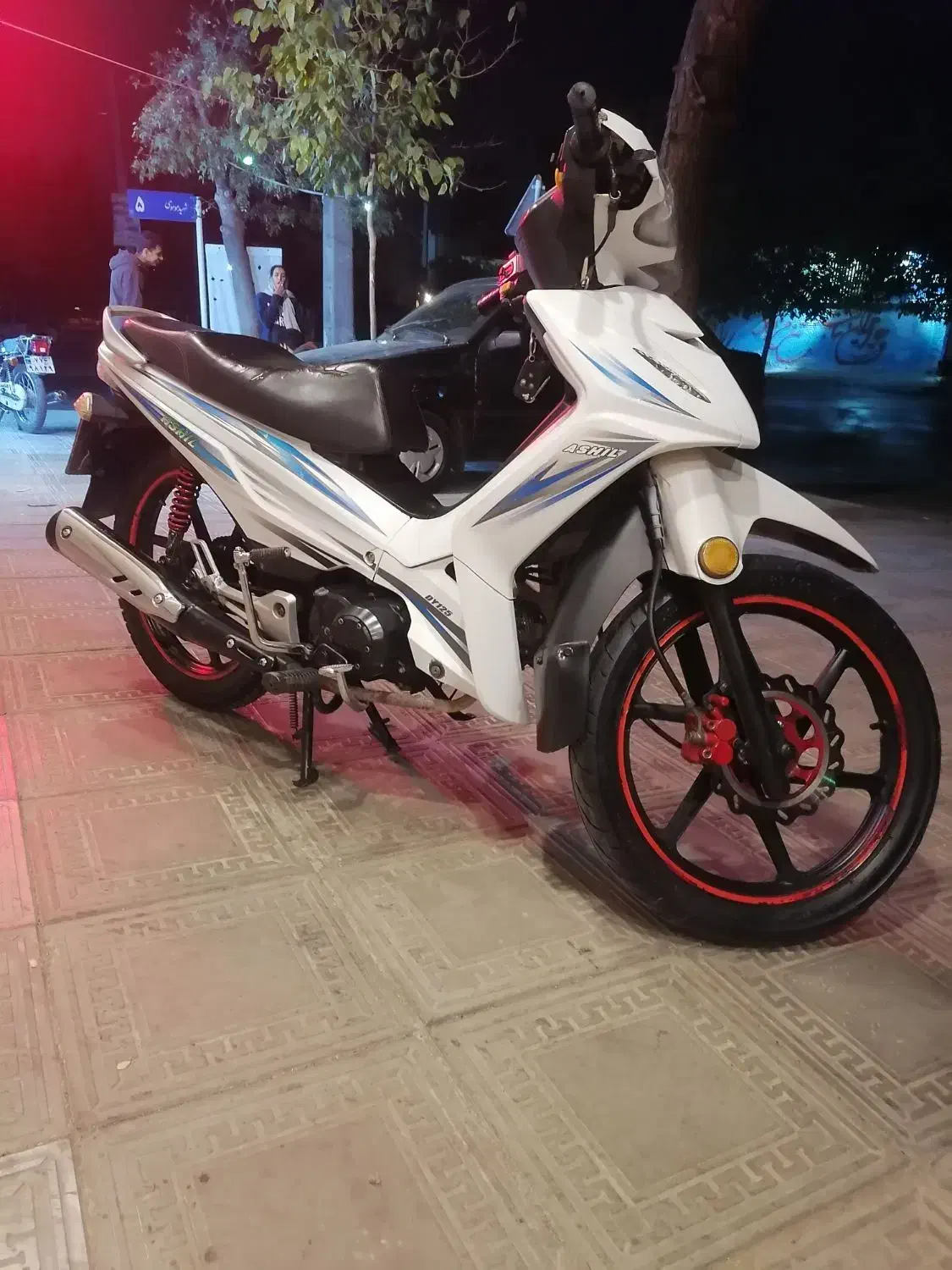 آشیل مدل 94|موتورسیکلت|مشهد, کوی پلیس|دیوار