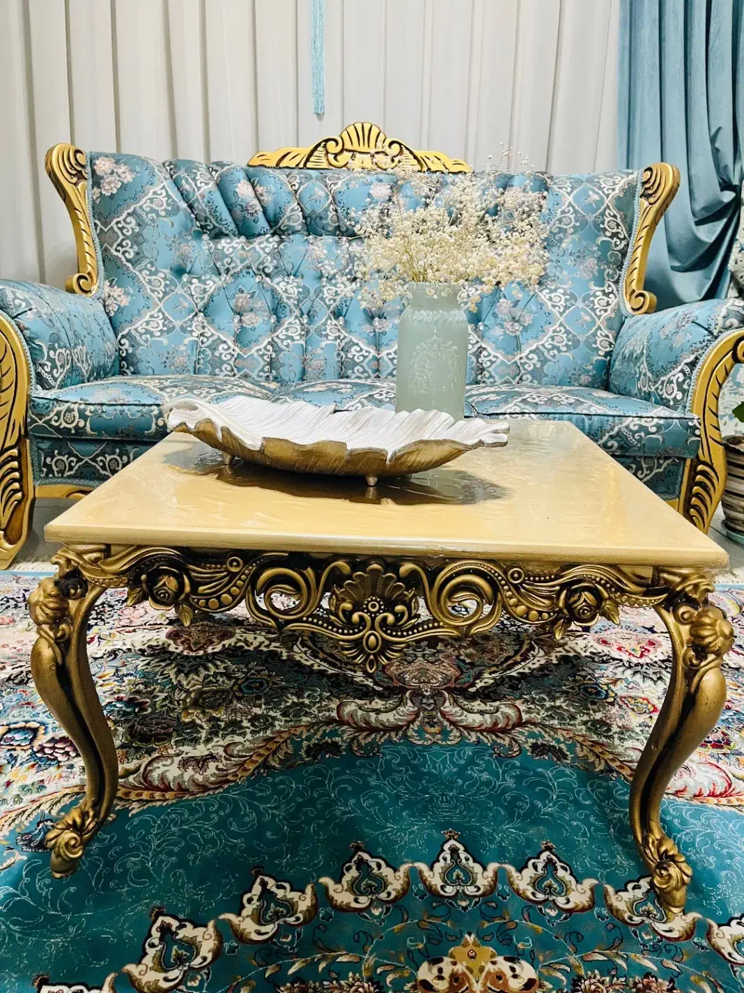 مبل سلطنتی چوب واقعی کاملا نو|مبلمان خانگی و میز عسلی|قرچک, باقرآباد|دیوار