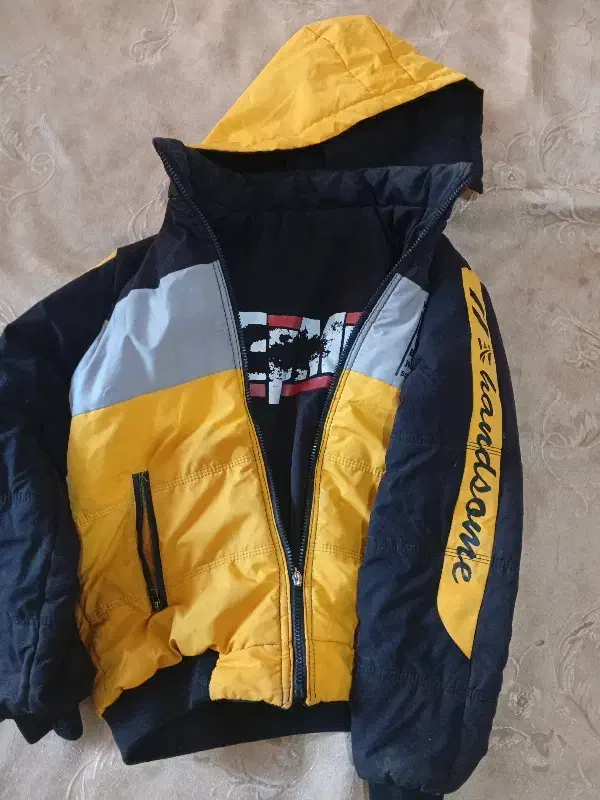 دوتا کاپشن|کفش و لباس بچه|سراب, |دیوار