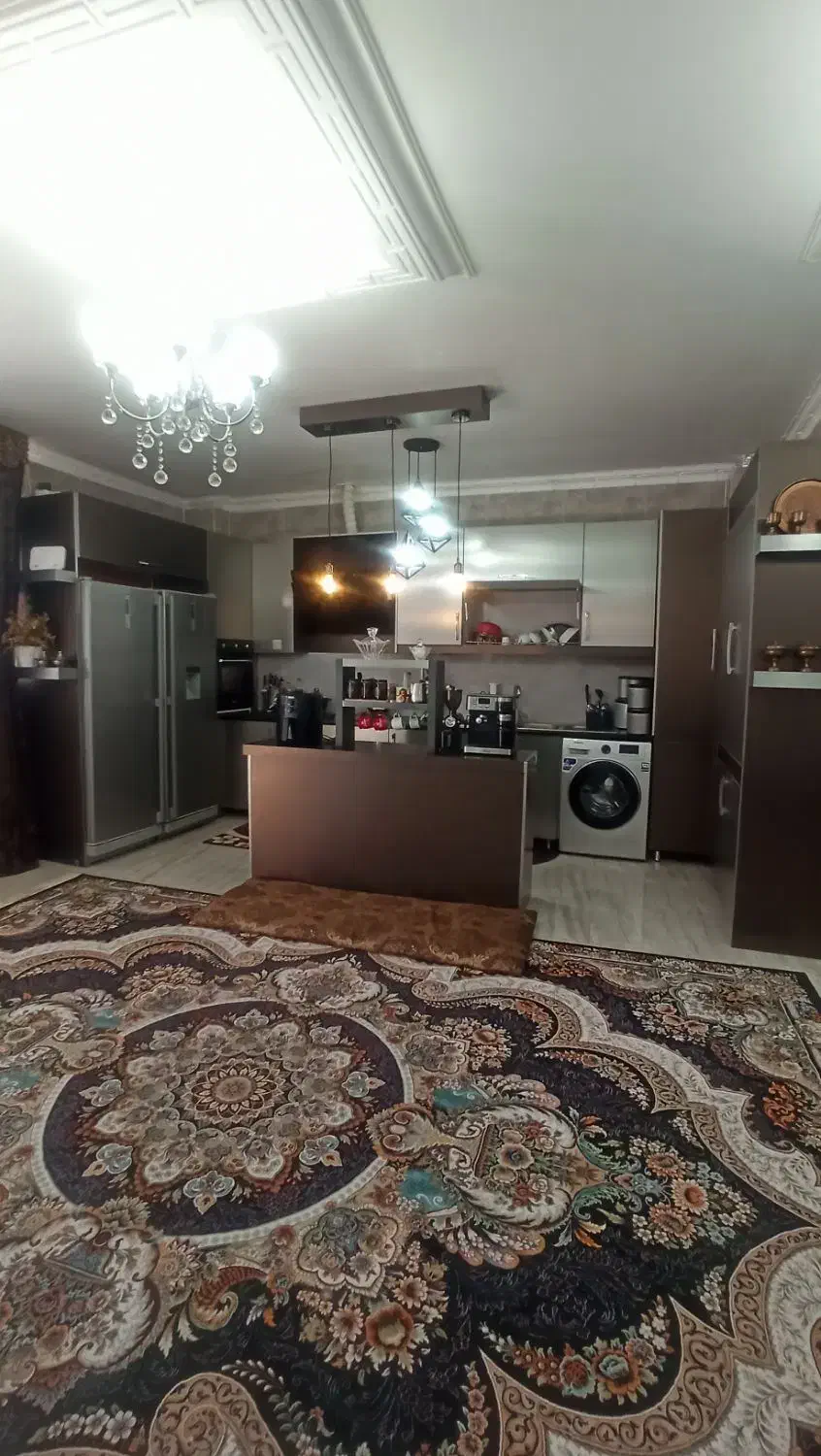 واحد 107متر دو خواب/رئیسی|فروش آپارتمان|کرمان, |دیوار