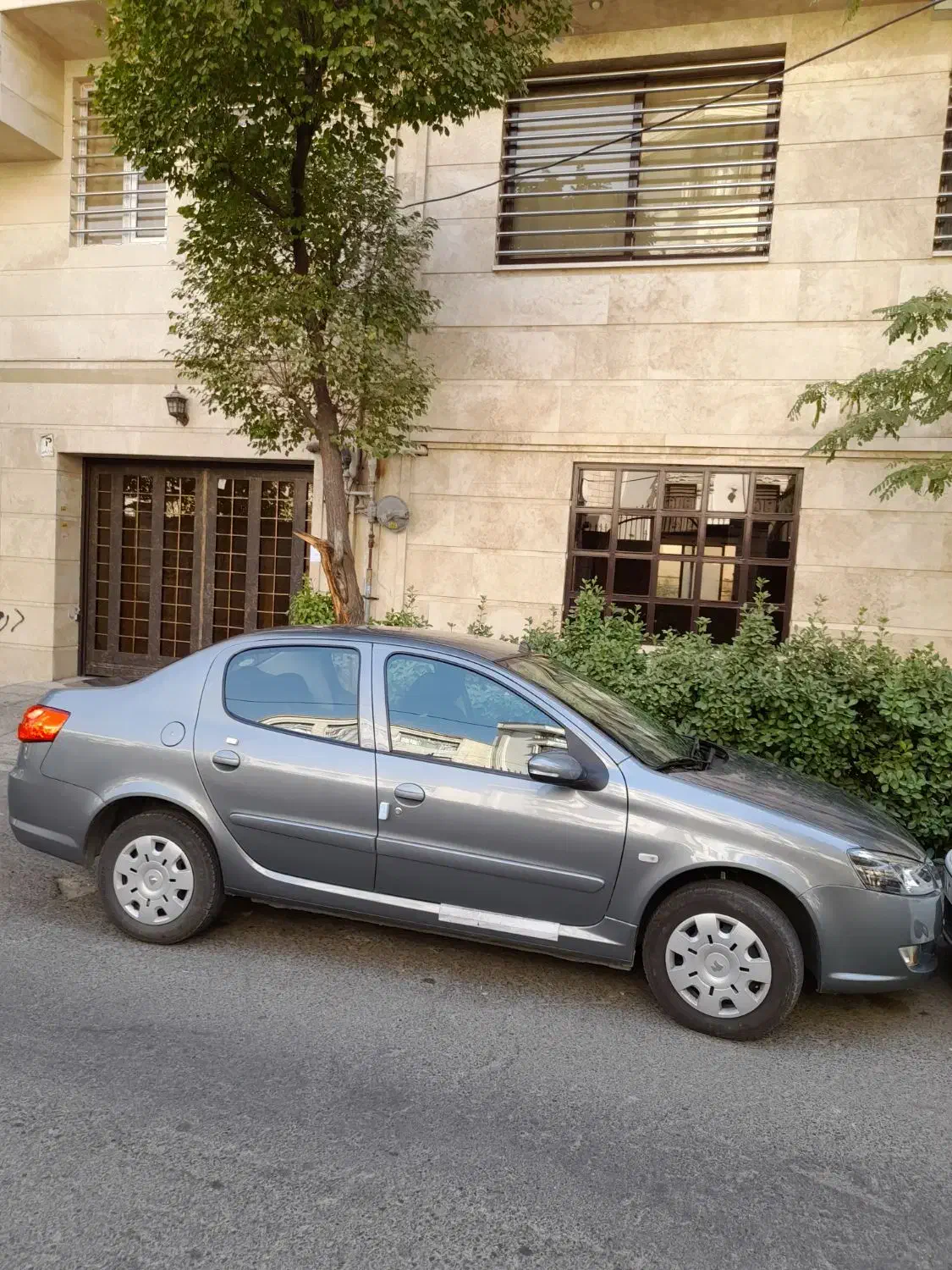 رانا پلاس اسفند ۴۰۱|خودرو سواری و وانت|تهران, جنت‌آباد جنوبی|دیوار