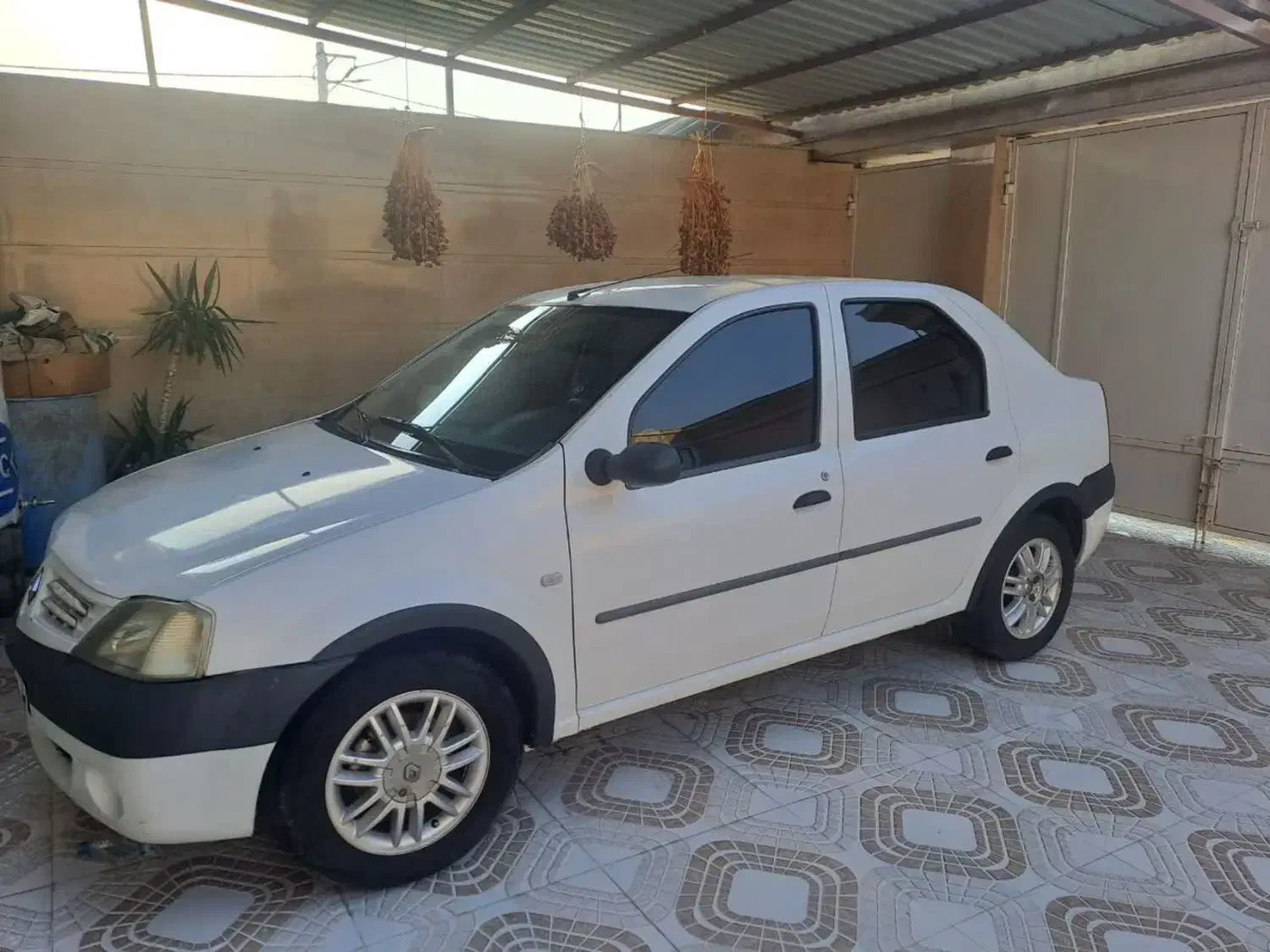 معاوضه الE2۹۰ مدل۹۱ شهرجم|خودرو سواری و وانت|جم, |دیوار