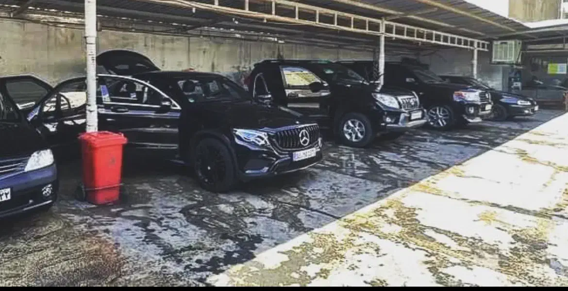 کارگر ماهر کارواش نیازمندیم با درامد بالا|استخدام سرایداری و نظافت|کرج, مطهری|دیوار