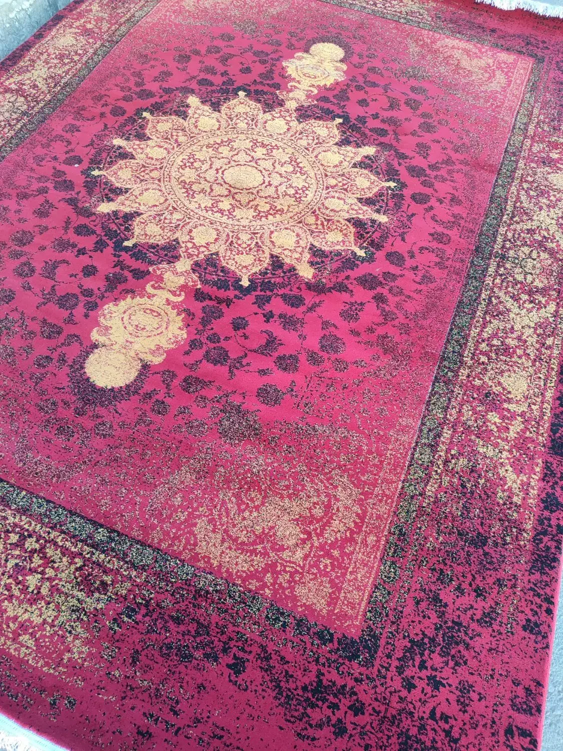 چند تخته فرش 9متری و12متری باقیمت مناسب|فرش|بروجرد, |دیوار