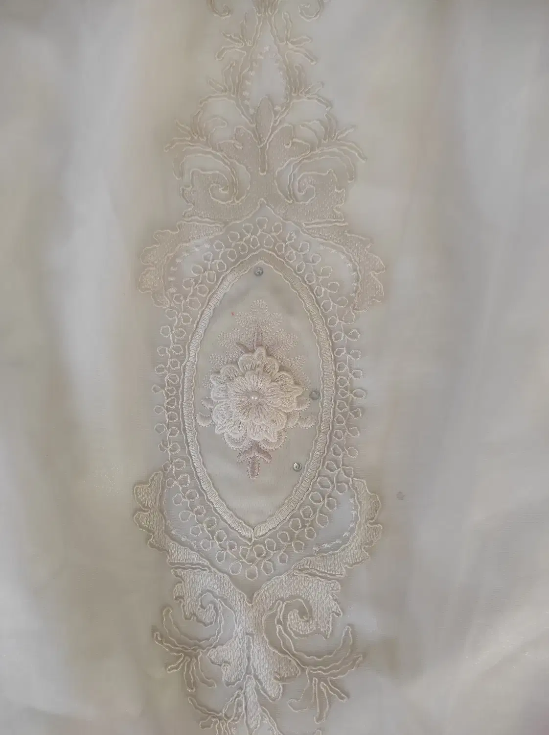 پرده|پرده، رانر، رومیزی|کوهپایه, |دیوار