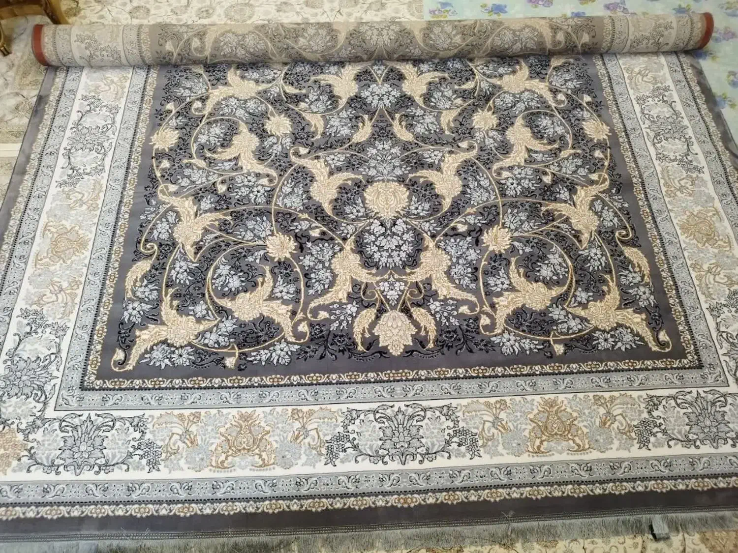 فرش تو ۱۲ متری نگین صالحات کاشان|فرش|قم, پردیسان|دیوار