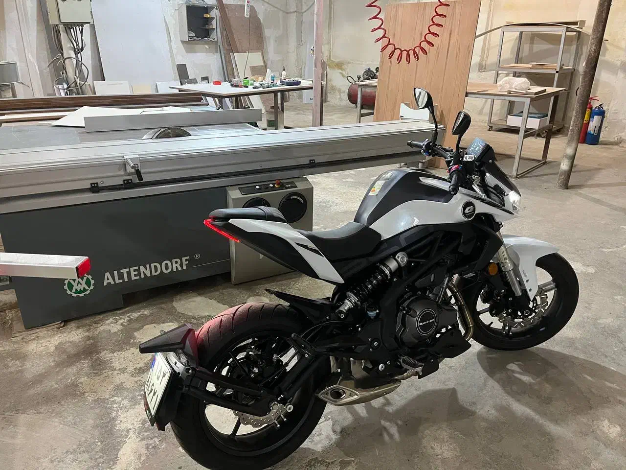 موتور سیکلت کیو جی ۳۰۰ سی سی qj 300 cc|موتورسیکلت|تهران, کوی بیمه|دیوار