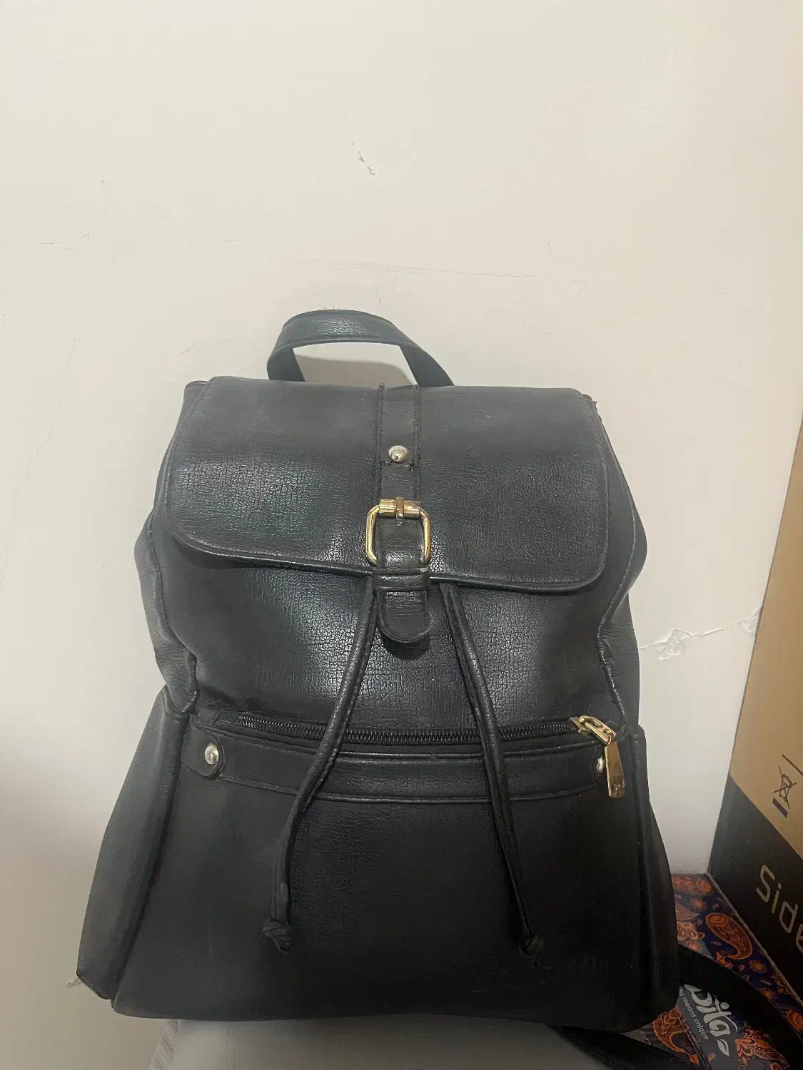 کوله پشتی فقط ۲۰۰|کیف، کفش، کمربند|پردیس, فاز ۸|دیوار