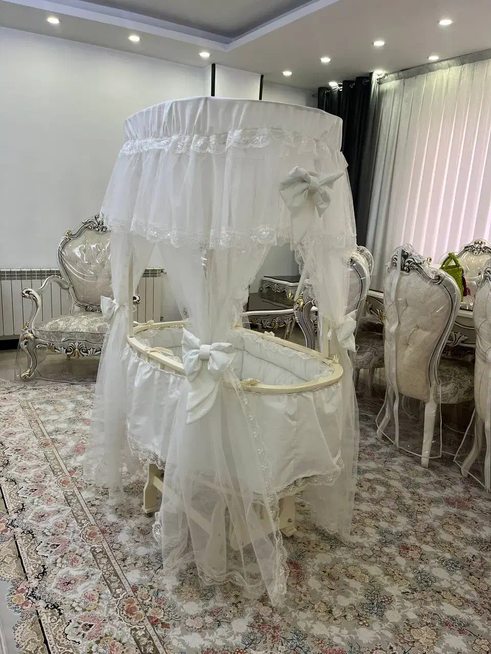 گهواره در حد نو صحیح و سالم|اسباب و اثاث بچه|کرج, حصارک پایین|دیوار