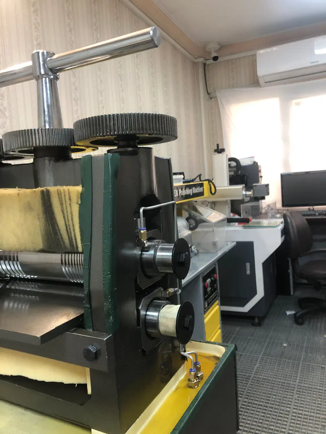 طلا سازی|استخدام صنعتی، فنی، مهندسی|تهران, سنگلج (شاپور)|دیوار